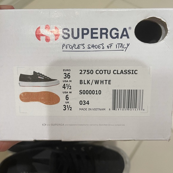 Superga Classic Sneaker - Picture 5 of 5